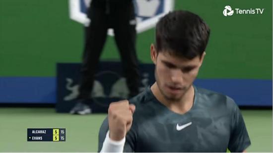 足球欧洲金童奖结果揭晓，新科得主含泪发声